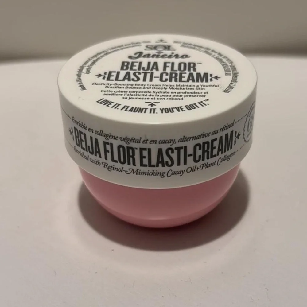 Sol de Janeiro 68 Beija Flor Elasti-Cream Mini travel size in 25ml